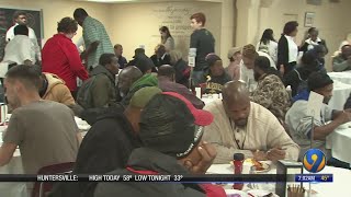 Charlotte rescue mission feeds hundreds of struggling families
