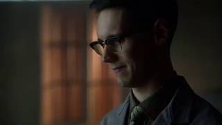 Cory Michael Smith (The Riddler) in TV Series Gotham S02E16