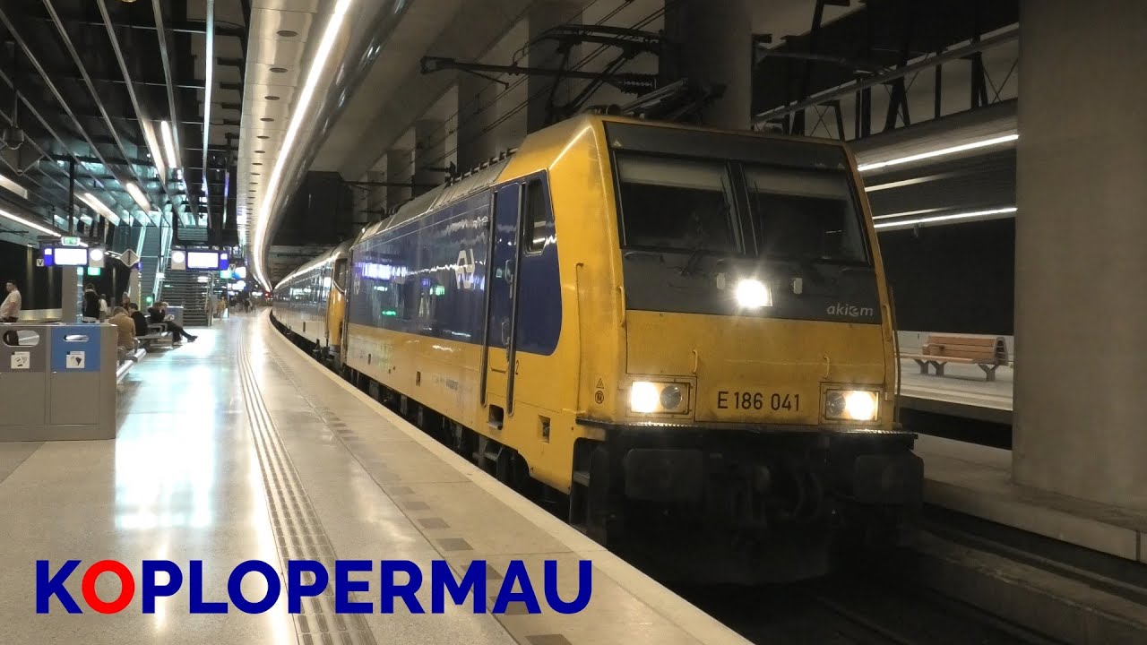 Kruising BR186 en ICRmh op station Delft!