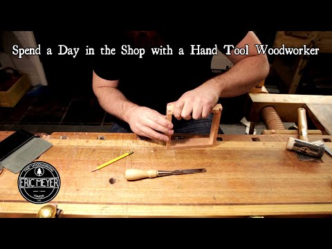 Yule Log Alternative: A Day in the Shop With a Hand Tool Woodworker