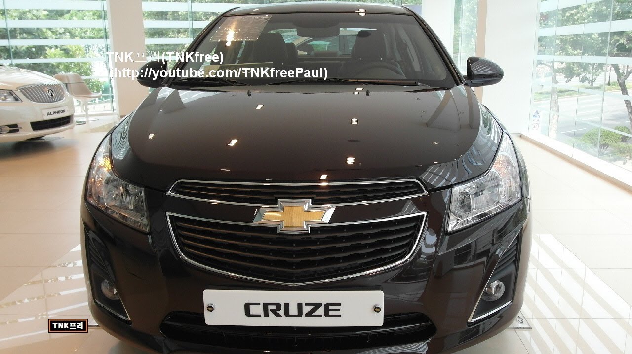2013 Chevrolet Cruze ( comparing 2012, 2013 model) - YouTube 2013 Chevrolet Cruze ( comparing 2012, 2013 model) - YouTube
