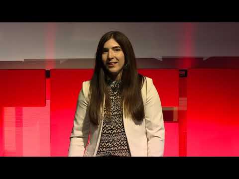 Mity o pracy dla osób "niepełnosprawnych" | Majka Lipiak | TEDxKatowiceSalon