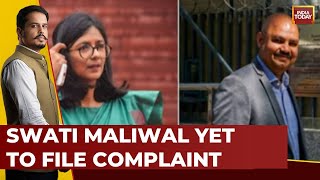 Delhi Cops At AAP MP Swati Maliwal's Residence To Record Statement | India Today News