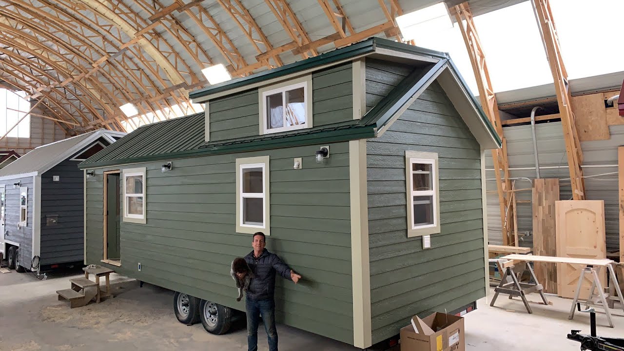 An Irishman Builds Tiny Homes In Newport Tennessee YouTube