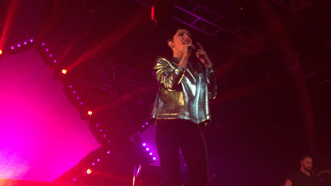 9 - Tiny Little Bows - Carly Rae Jepsen (Live in Raleigh, NC - 2/12/16)