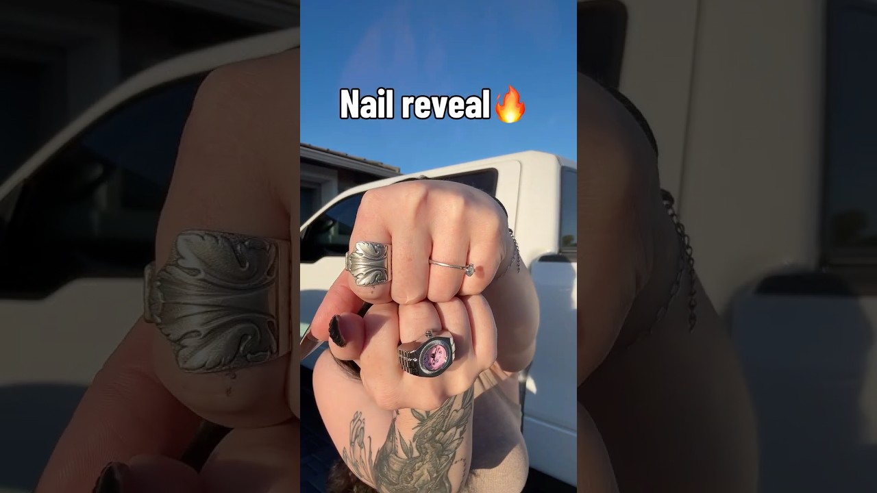 This one is for the girls🫶💅 #nail#nails #naildesign #trending #gelxnails #newnails #reveal #fyp