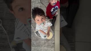 Bitirim kardeşler iş başında 😂 #trending #baby #comedy #shorts #funny #keşfet