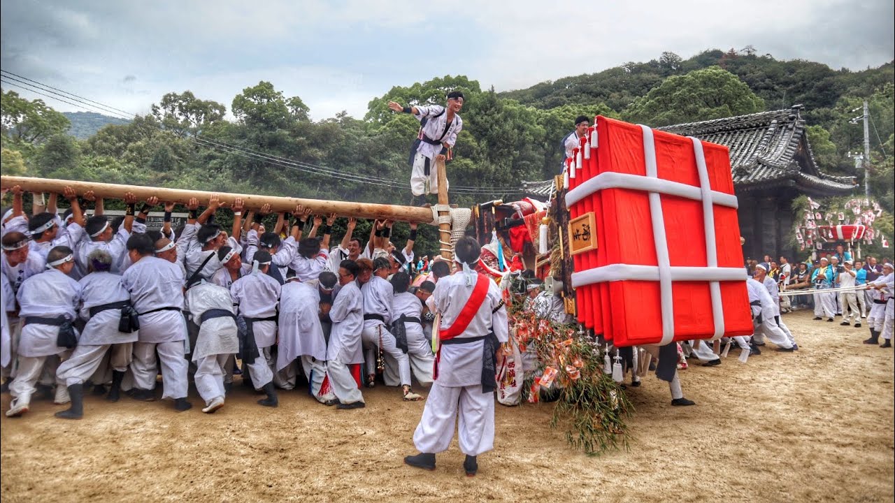 《太鼓台が横倒し⁉︎》令和７年  香川県小豆郡小豆島町  池田 亀山八幡宮秋祭り  太鼓台宮入り  その1