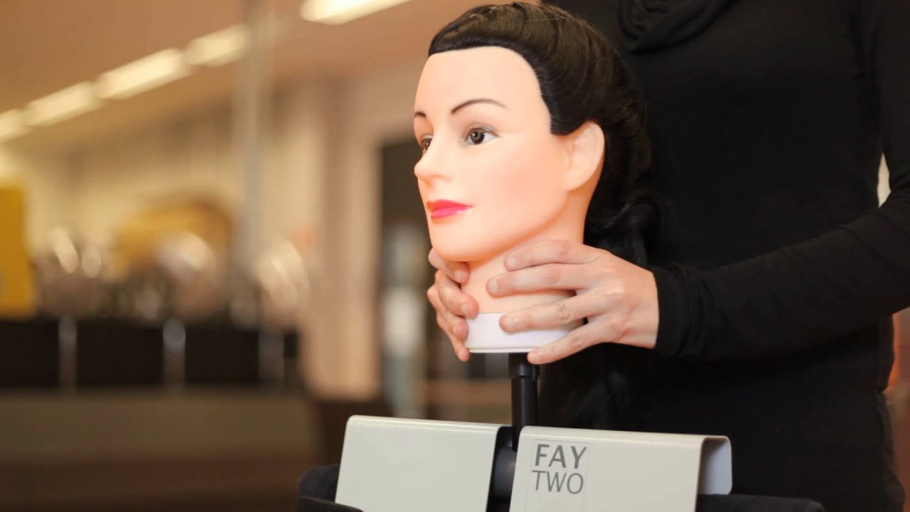 Fay Two - Product Film - kapper model support