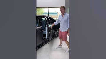 ROLLS-ROYCE does everything for you, even this... 😲