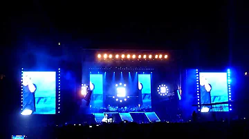 Eminem - My Name Is / The Real Slim Shady / Without Me [Live at Stade De France, Paris - 22-08-2013]