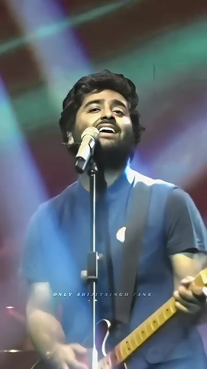 Hamari Adhuri Kahani | Arijit Singh Live  performance | Emotional Viral Short
