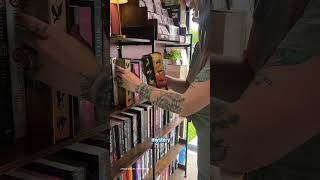 Mobile bookstore offers popular romantasy experience