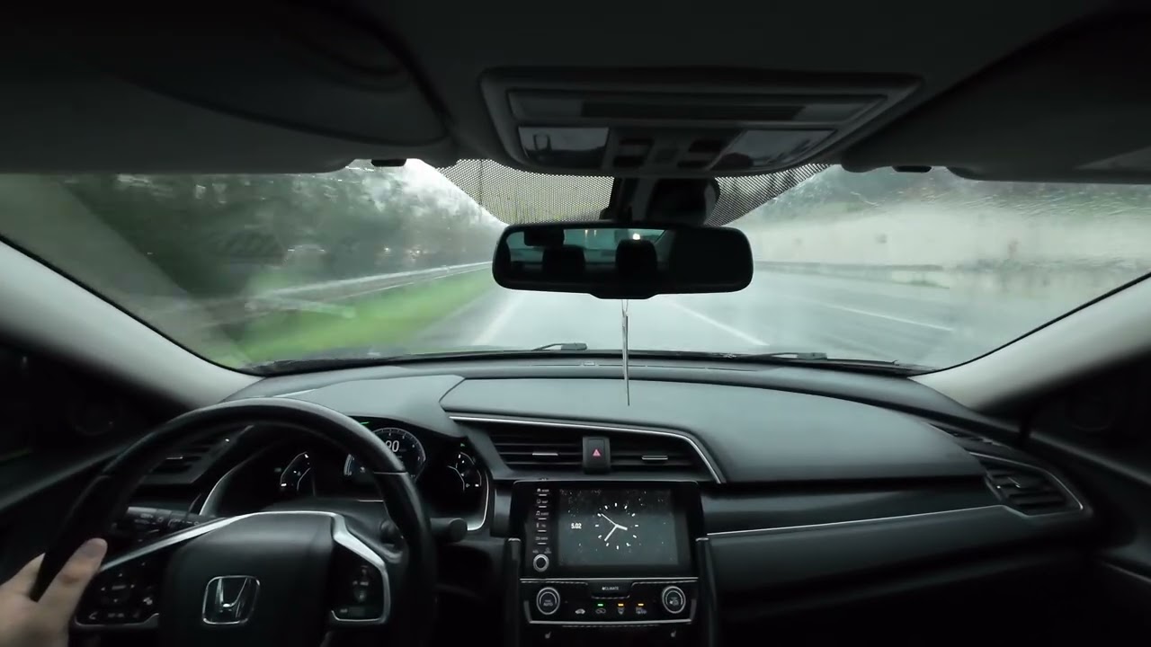 Yağmurlu Bir Günde Kent Ormanından Buca'ya - Türkiye, İzmir