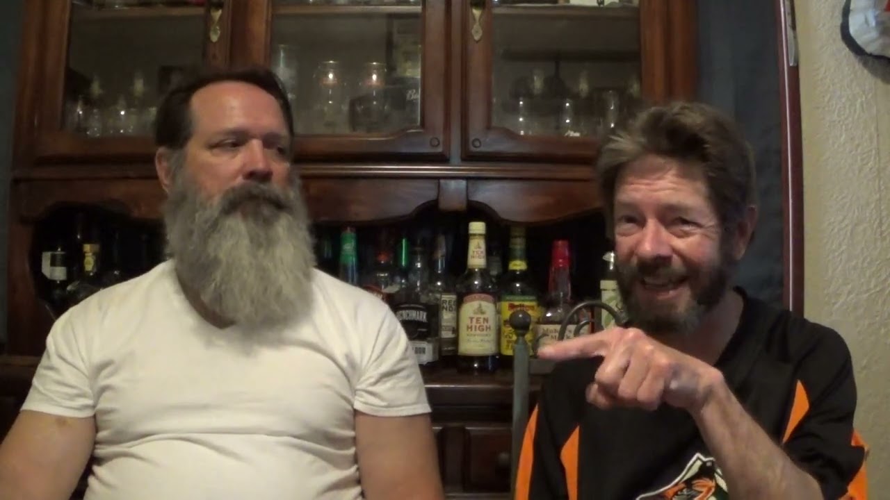 Louisiana Beer Reviews: Foster's Premium Ale (duo review)