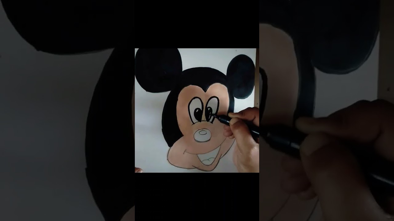 Drawing Mickey Mouse face