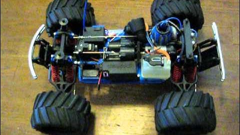 traxxas tmaxx 2.5R electronics demo