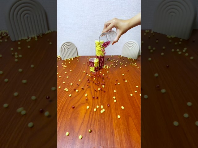 Reverse marble ASMR #satisfying #odlysatisfying #shortsfeed #asmr #reverse #beads #relaxing
