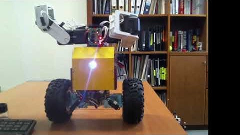 V3P1 Preview Aug 2020 - Self-Balancing Robot with Humanoid Upper Body
