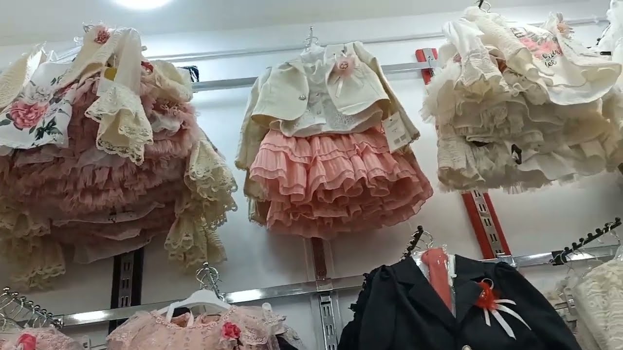 انصومبل 200 الف/سروال جين و اطوال 100 الف زلزال فالاسعار عند بازار كتاكيت/ تخفيضات رهيبة💥ماتراطيوش