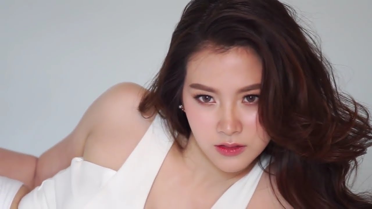 [BTS] Baifern Pimchanok - HOT Photoshoot for The Art Clinic Advertising (2018)