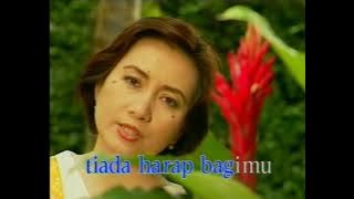 Titiek Sandhora - Putus Cinta di Batas Kota (Official Music Video)