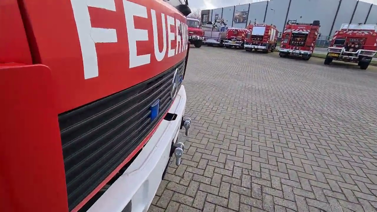 Top Trucks 4390 Mercedes-Benz 917 AK 4x4 -Feuerwehr, Fire brigade - 1.250
