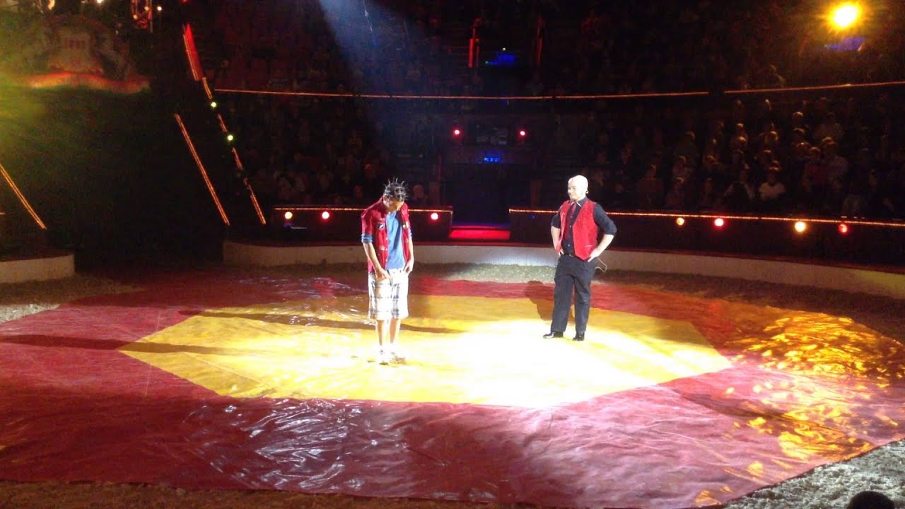 Steve & Jones - Gangnam Style  (Fovarosi Nagycirkusz) 2013