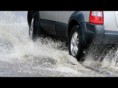 Video: V ktorom bode počas dažďa sú cesty najklzkejšie?