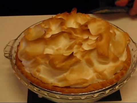 Betty's Butterscotch Meringue Pie--Part 2 (the Meringue)