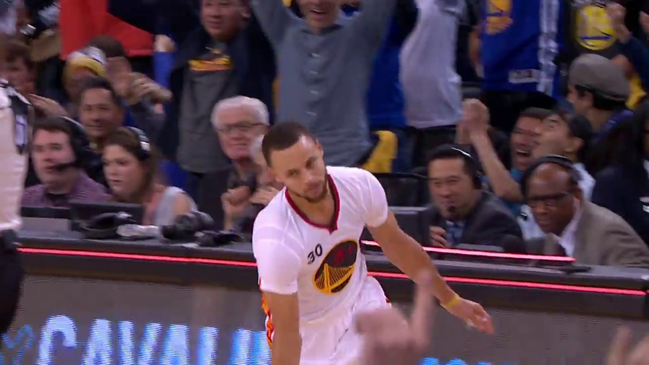 Stephen Curry Splashes Half Court Buzzer Beater 01 28 17 Youtube