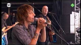 Video thumbnail of "BLØF - Dansen Aan Zee met Sarah Bettens (Concert at Sea 2008) 3/5"