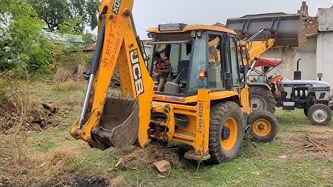 JCB 3DX Loader Machine Loading Mud In Mahindra 575 DI , Eicher 485 Loading Trolley Khudayi Ki Video 