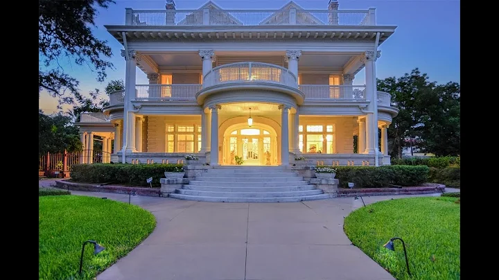 Elegant Monte Vista Estate in  San Antonio, Texas