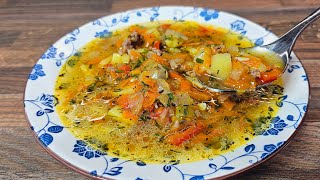 Omas unglaubliches Suppenrezept! Leckere Suppe! Suppe mit Hackfleisch und Gemüse!