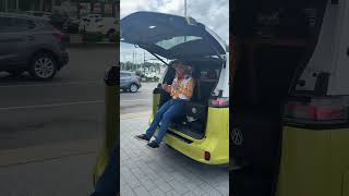 Tag a friend who needs this vehicle🚌