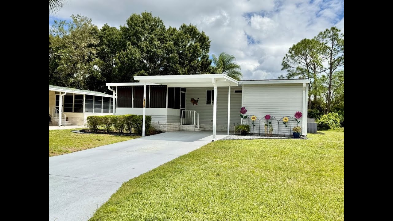 (Palm Valley) 939 Lantania Place