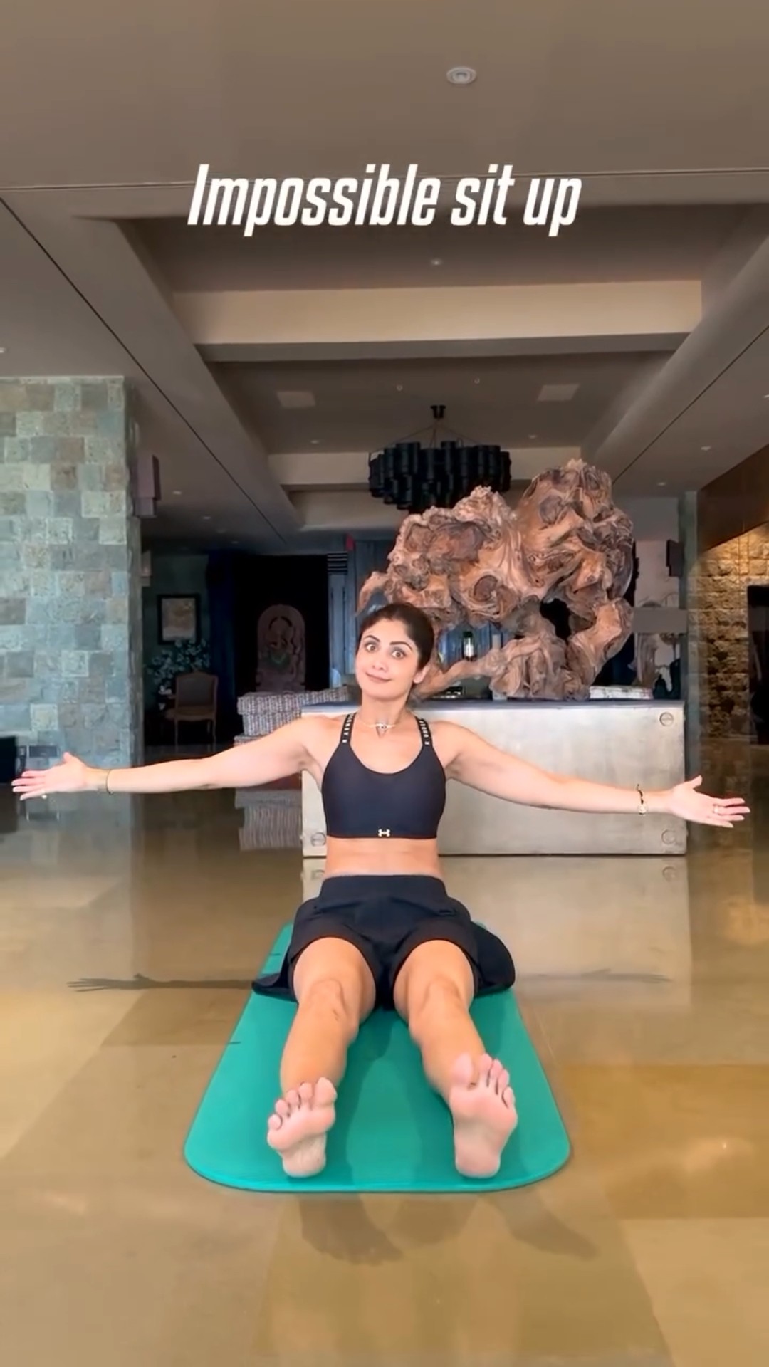 Shilpa Shetty Starts the Week Strong with an Intense Workout??‍♀️ #shilpashetty