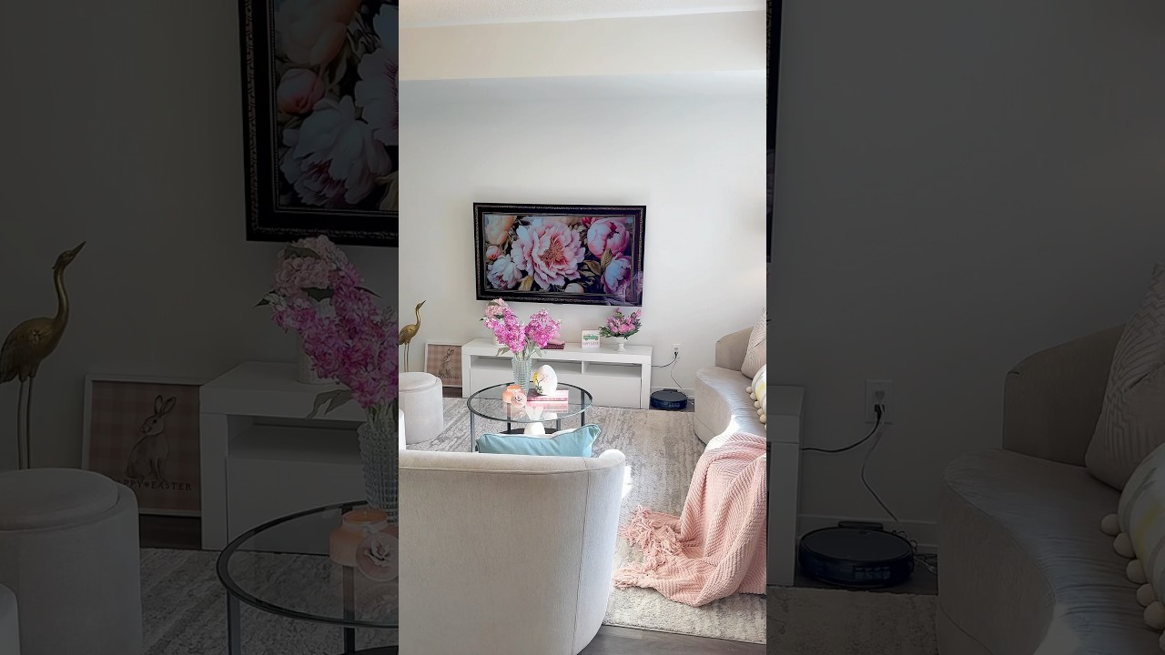 Easter Decoration of my living room🐰 #shortvideo #easterdecoration #eastersunday #easter #easteregg