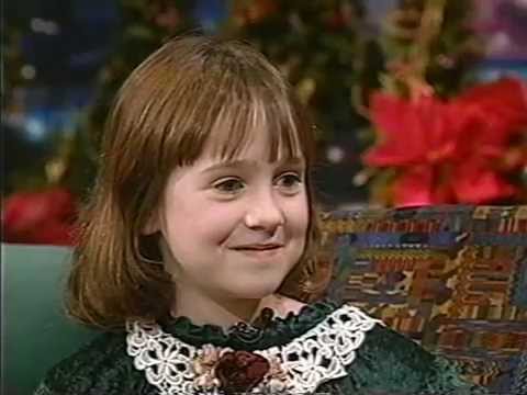 Video: Mara Wilson grynoji vertė: Wiki, vedęs, šeima, vestuvės, atlyginimas, broliai ir seserys