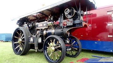 Howard brothers fowler showmans engine "renown"