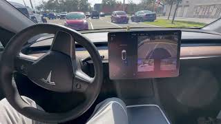 Tesla Model Y Auto Park USA || అమెరికాలో టెస్లా మోడల్ Y కార్ పార్క్ చేస్తుంది పార్కింగ్ లాట్ లో