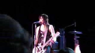 Watch Joan Jett  The Blackhearts Riddles video