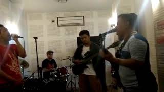 Pas Band Tak pernah Ada by F**k Valentine