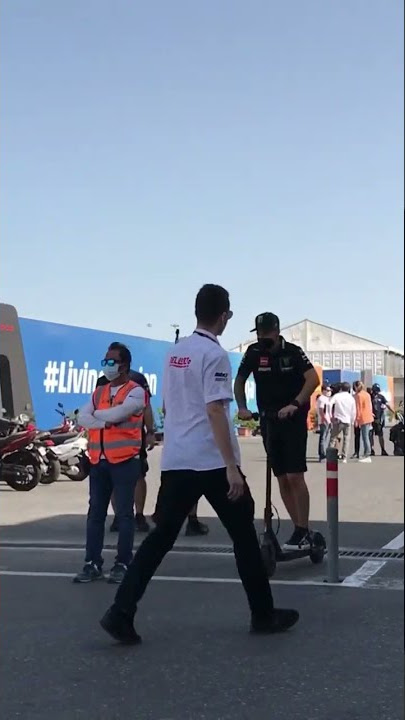 MotoGP Qatar GP #fabioquartararo on e-kick scooter paddock life Losail international circuit