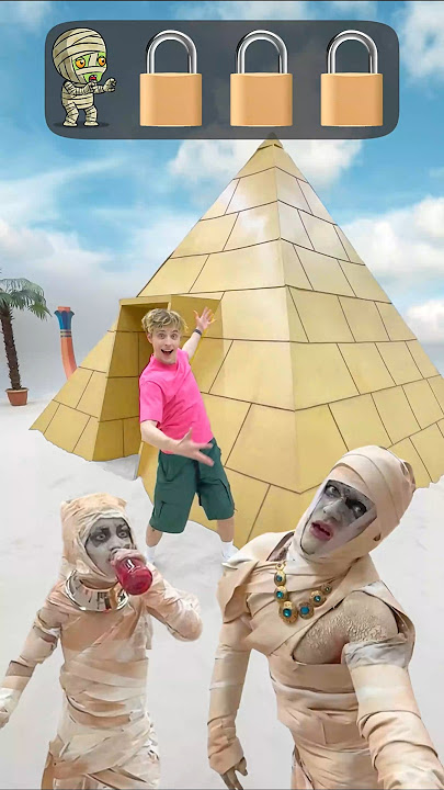 PYRAMID vs MUMMIES 🏜💀