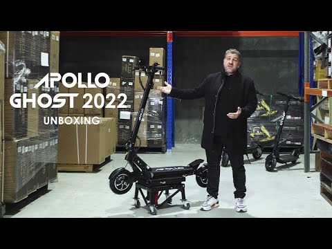 Apollo Ghost (V2) 2022 Electric Scoter Unboxing