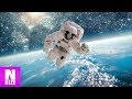 Was passiert, wenn ein Astronaut im Weltall davonschwebt?