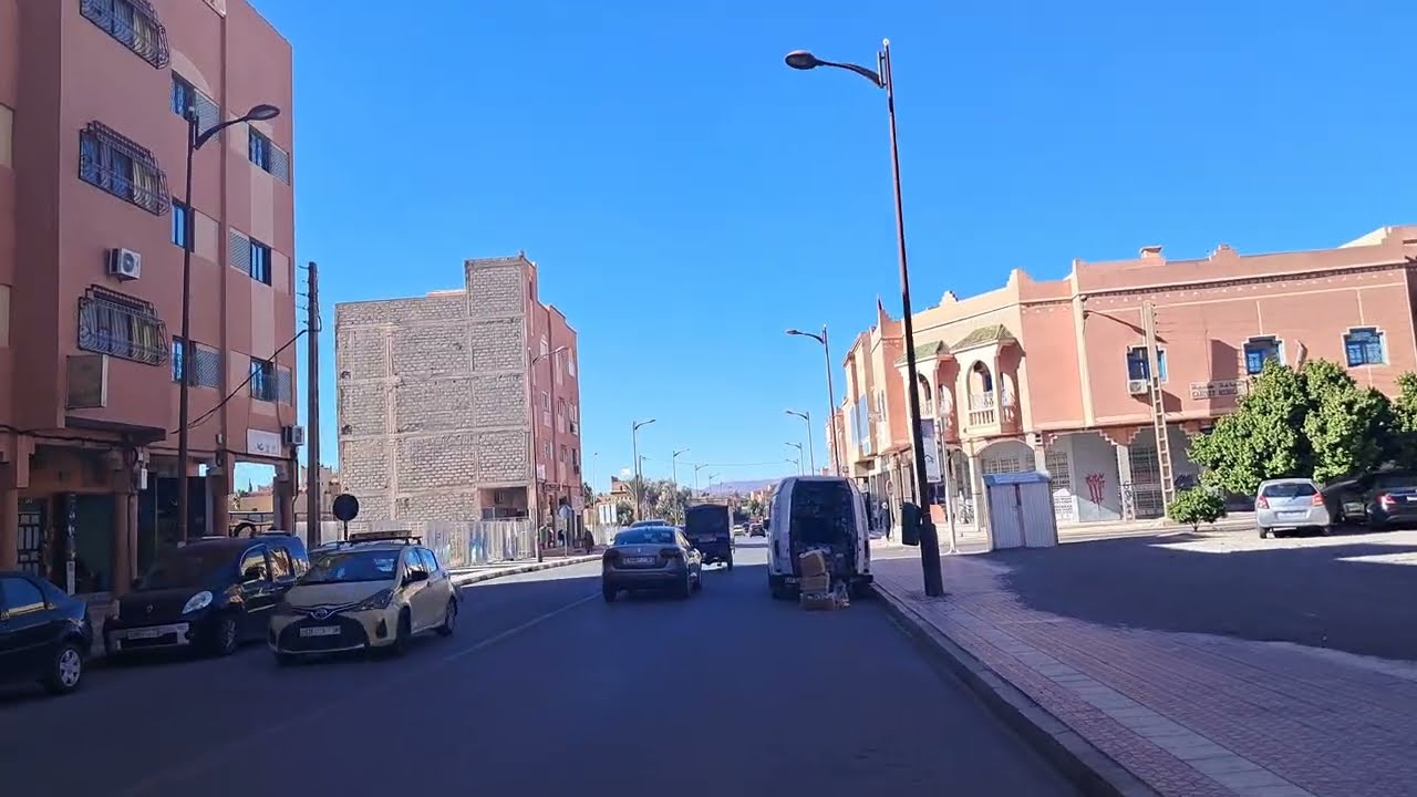 جولة صباحية من حي الوحدة في إتجاه حي المسيرة ورزازات يوم. 3. دجنبر 2025