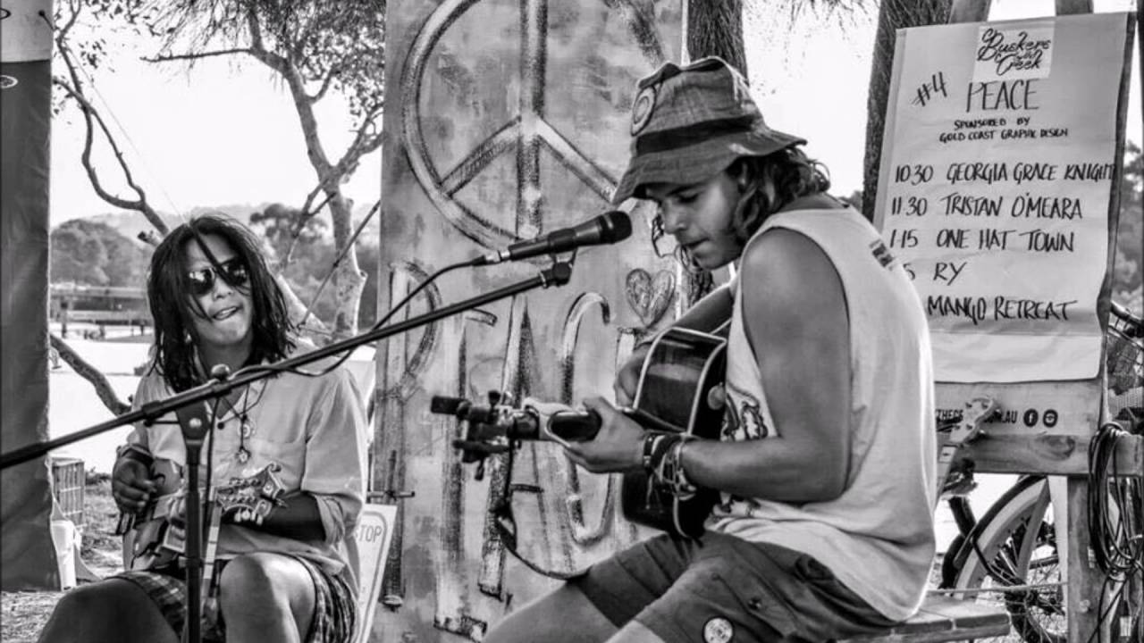 Mango Retreat - Frog & Toad (Acoustic)